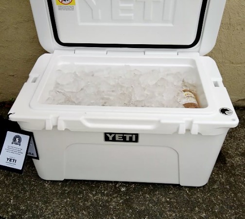 Yeti Cooler Test di ritenzione del ghiaccio