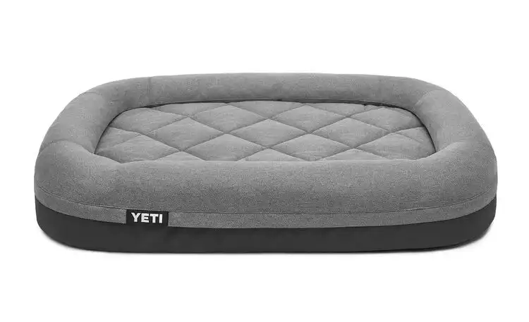 Yeti Trailhead Dog Bed