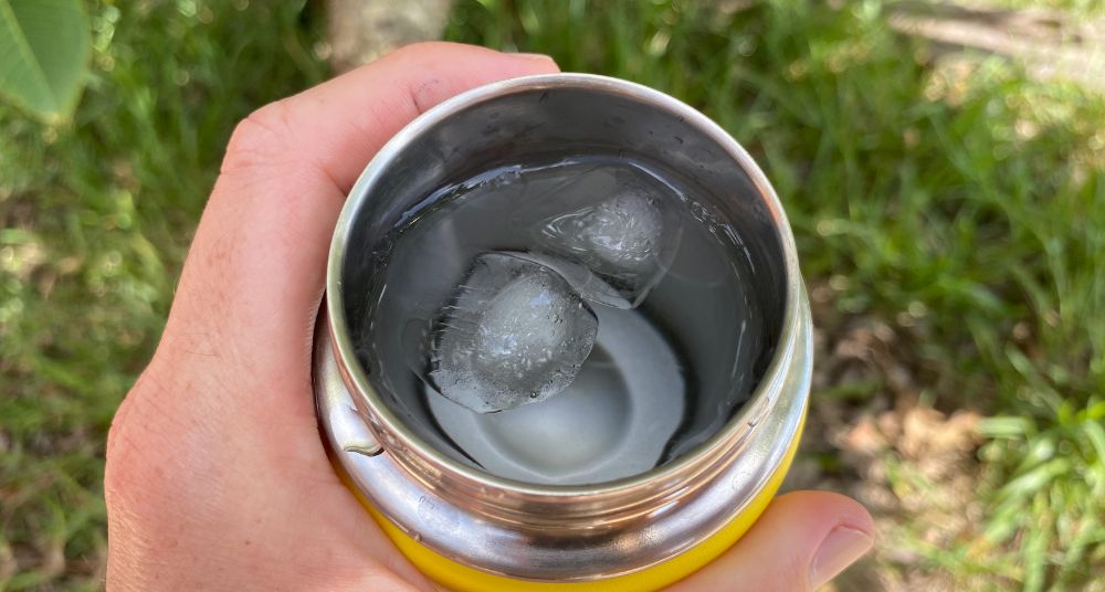 https://huntingwaterfalls.com/wp-content/uploads/2020/02/hydro-flask-ice-melting-not-enough-ice.jpg