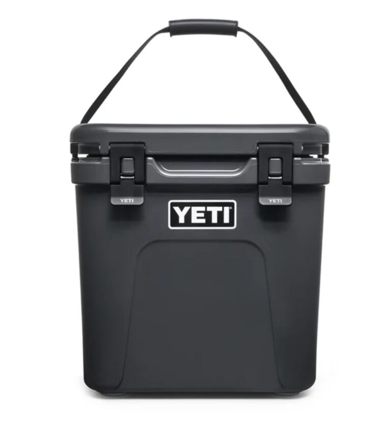 yeti-roadie-24-charcoal-handle-up - Hunting Waterfalls