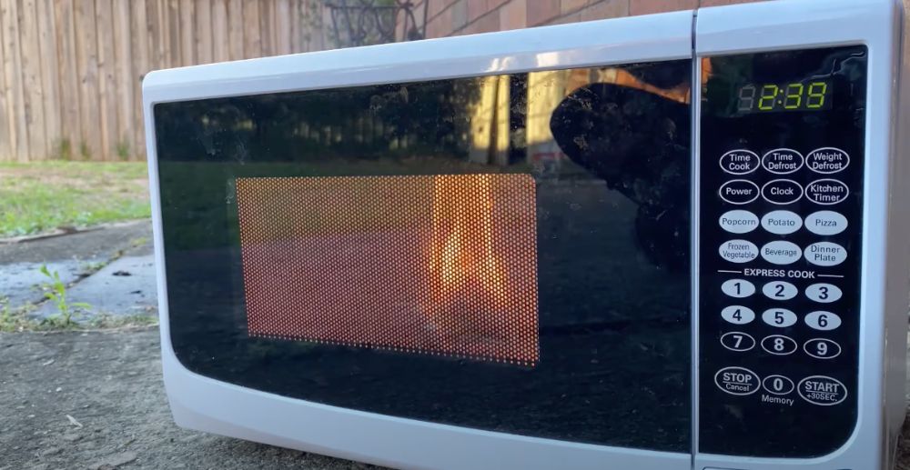 What To Do If Your Microwave Is Filled With Smoke - Hunting Waterfalls