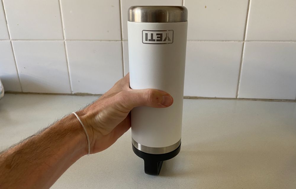 https://huntingwaterfalls.com/wp-content/uploads/2020/06/yeti-bottle-upside-down-to-open-stuck-lid.jpg