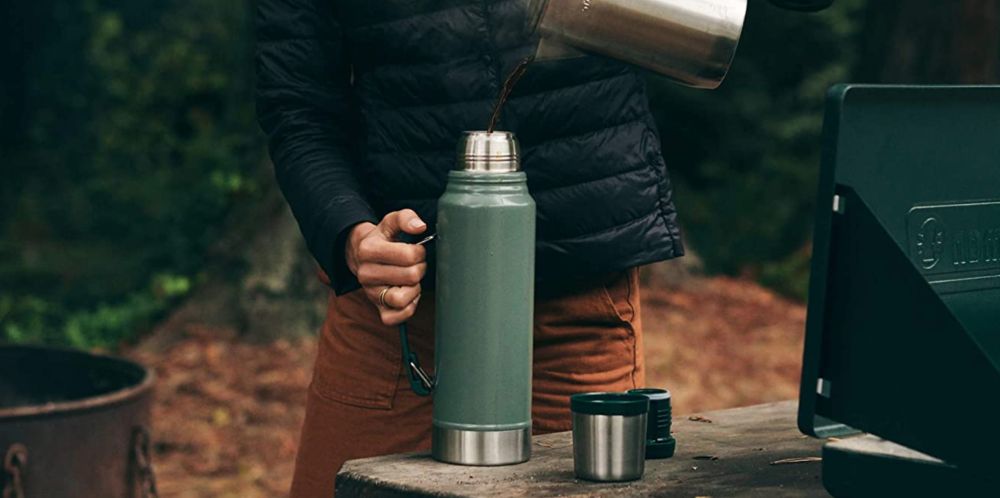 Stanley soup thermos. Held up well for the last 10 years. Aside from a few  dents due to drops out of my truck, still looks like new. : r/BuyItForLife