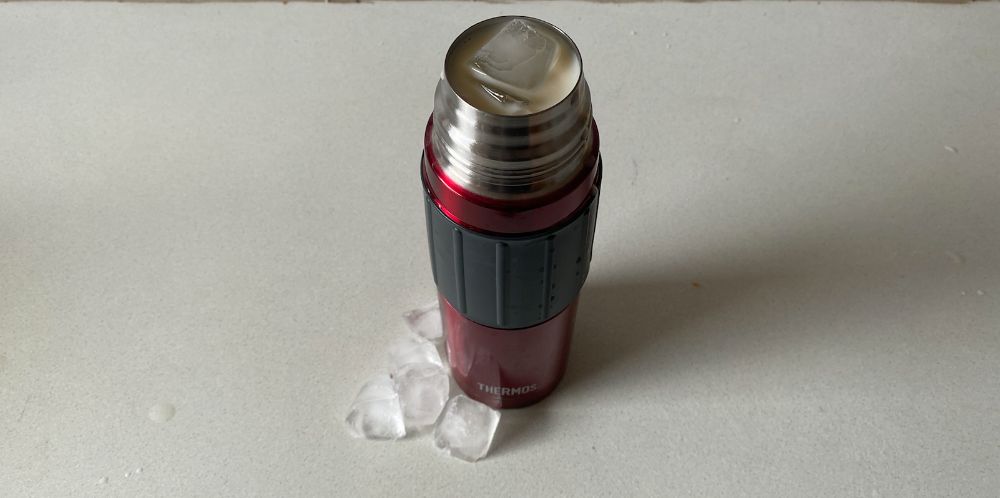 https://huntingwaterfalls.com/wp-content/uploads/2020/08/thermos-filled-with-iced-milk.jpg