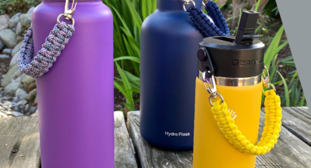 Paracord handles for Hydro Flask — found these 2 on  that work on HF  2.0. Here's what they look like. I know which I prefer. Which would you  prefer? : r/Hydroflask