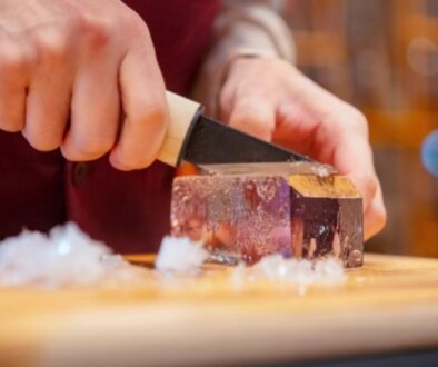 16 Ways To Get Better Tasting Ice (Make Delicious Ice Cubes)