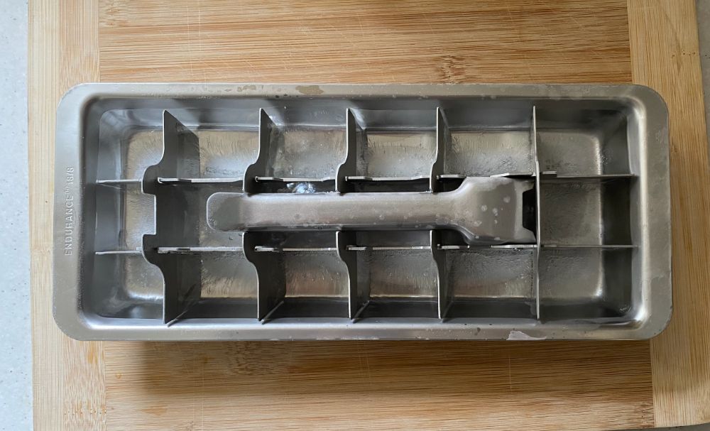 Stainless Steel Ice Cube Tray - Eco Carmel