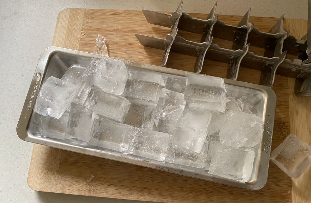 Would You Use A Stainless Steel Ice Cube Tray? » My Plastic-free Life